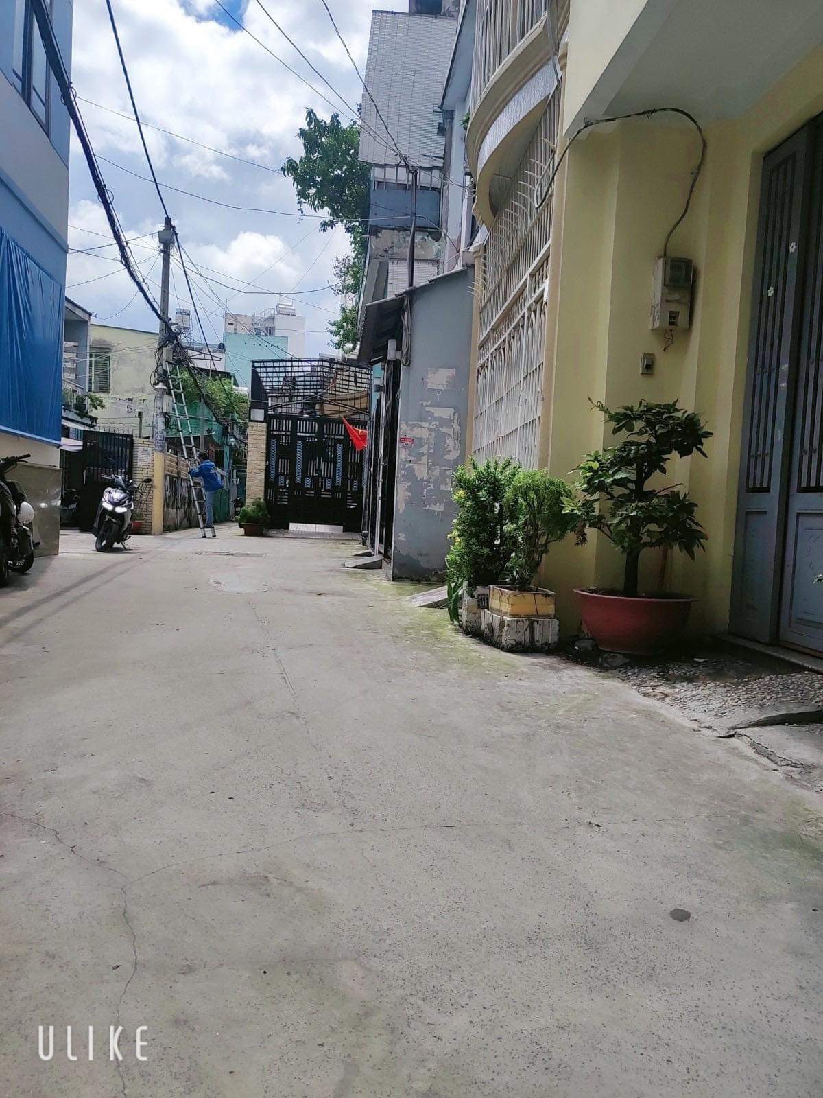 CHỈ 2 TỶ- NHÀ NGON - 3 TẦNG - 3PN 2WC - NGAY NGUYỄN THƯỢNG HIỀN - BÌNH THẠNH - VÀO Ở NGAY - MỚI SẠCH ĐẸP - 20M RA MẶT