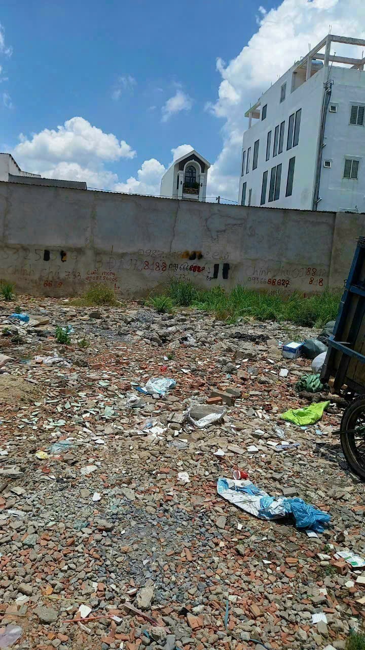 Bán đất đường Lê Đình Cẩn Bình Tân 4.5 x 18 thổ cư hẻm xe tải sát mặt tiền gần chợ tiện xây trọ.