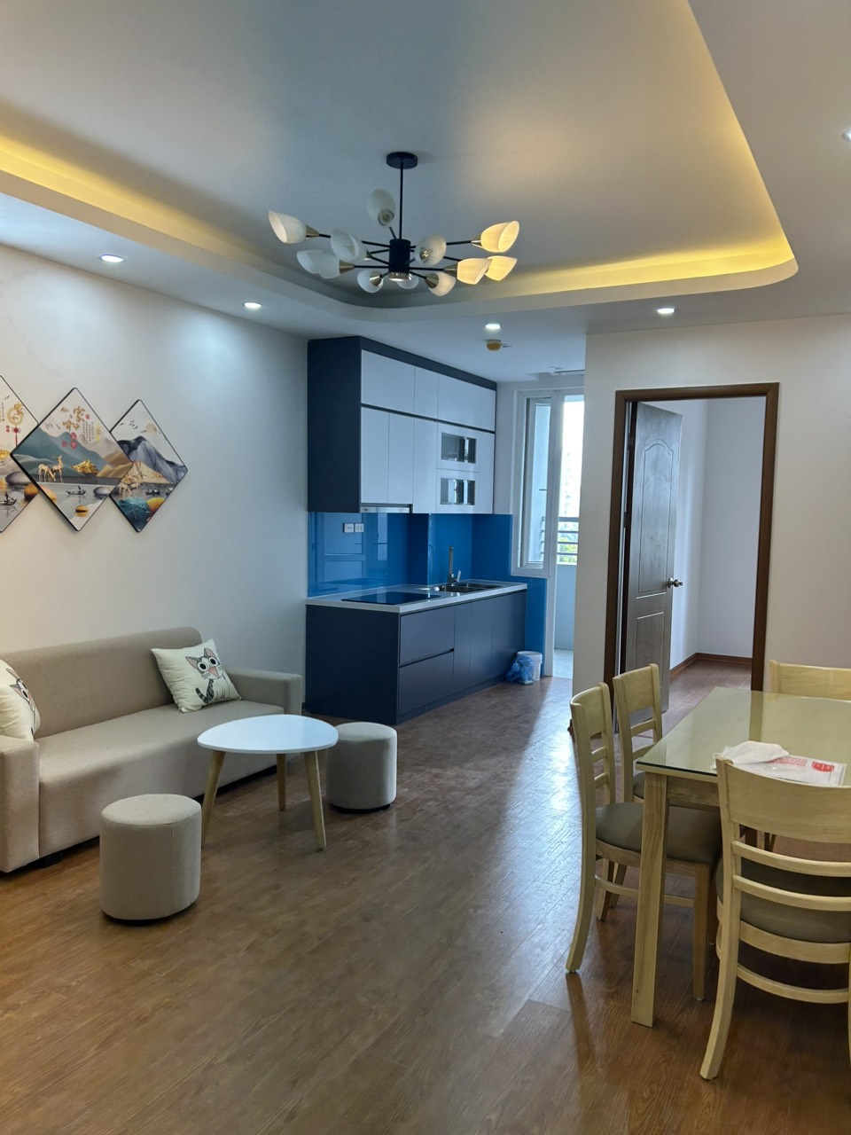 Cần bán gấp CHCC NAM TRUNG YÊN . CẦU GIẤY .HN LH . EM TOÀN .0901763568