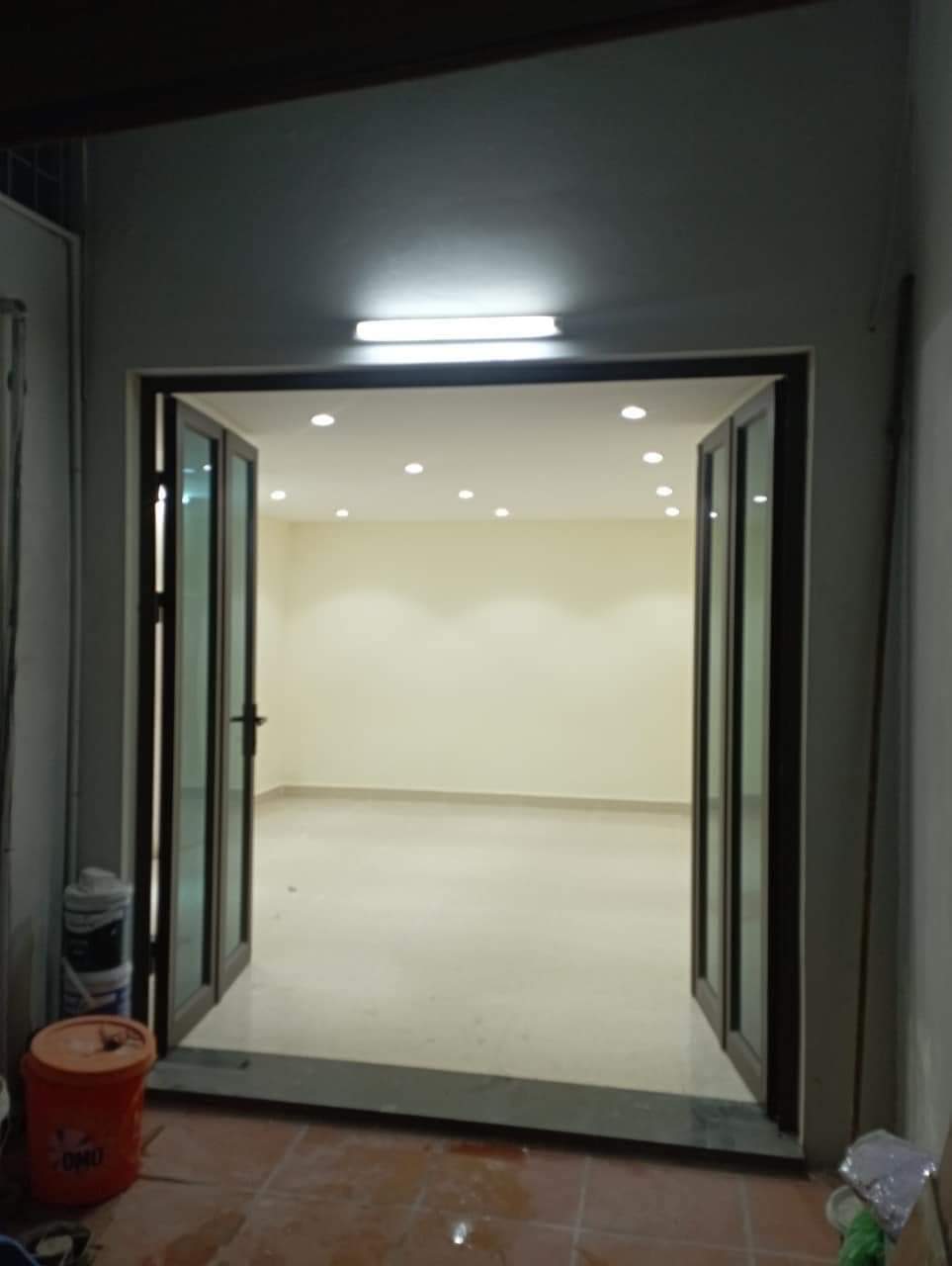 Vĩnh Hưng 30m2 giá 2.6 tỷ - Sổ đỏ riêng hiếm nhà bán - Nhà xây 2 tầng đủ công năng, cách mặt phố Vĩnh Hưng vài bước chân