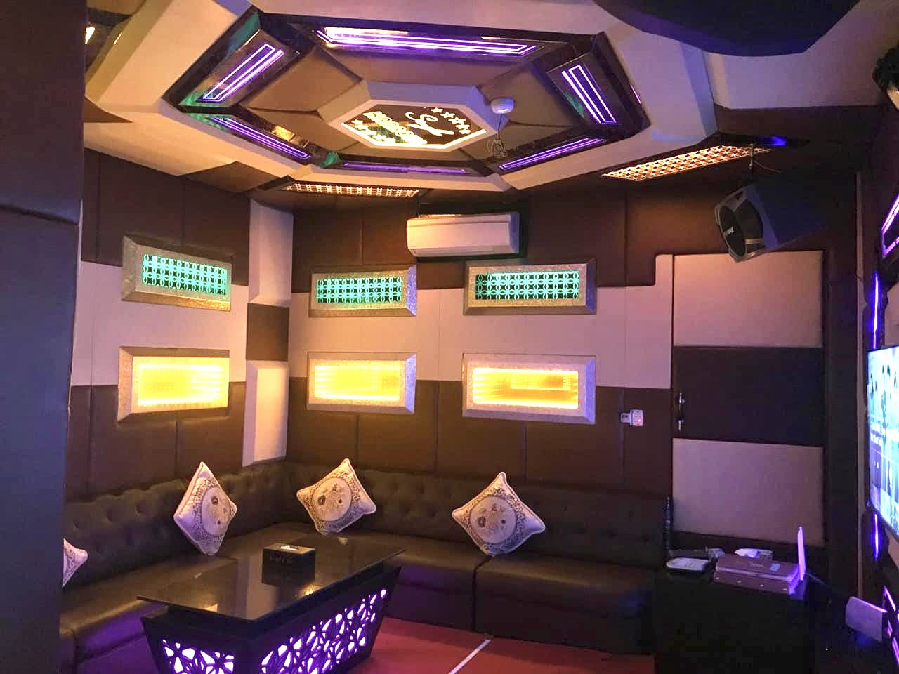 Bán nhà mặt đường Văn Cao, Ngô Quyền, Hải Phòng. 90m2 Giá 14,9 tỷ. Vị trí vàng