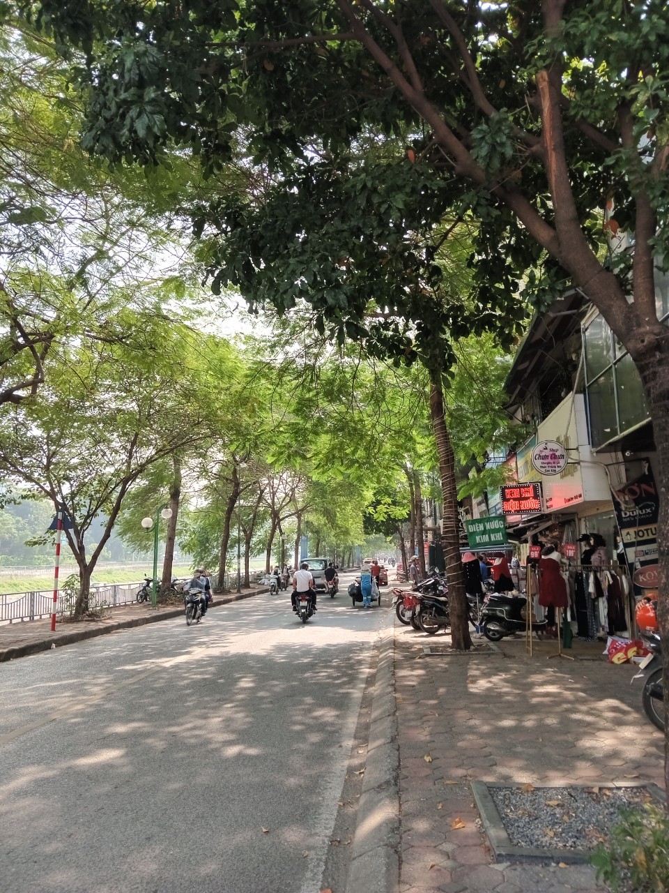 BÁN NHÀ ĐẸP NGAY GẦN MẶT PHỐ NGUYỄN KHANG . CẦU GIẤY . HN. LH : 0901763568