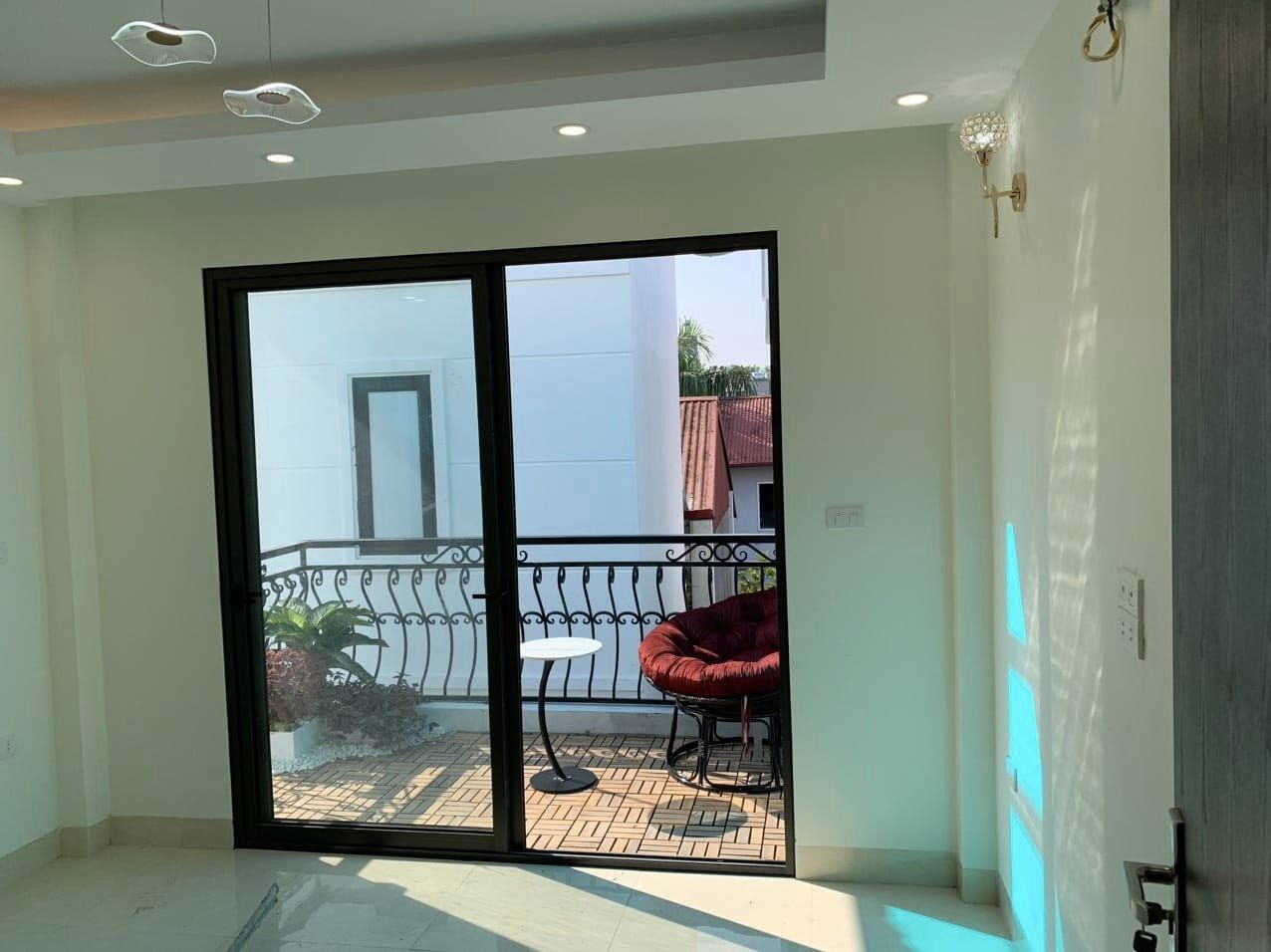 NHÀ ĐẸP Ở NGAY - Phương Canh XÂY MỚI - 31m2 - 3.5 - tỷ 50M RA Ô TÔ , NGÕ RỘNG