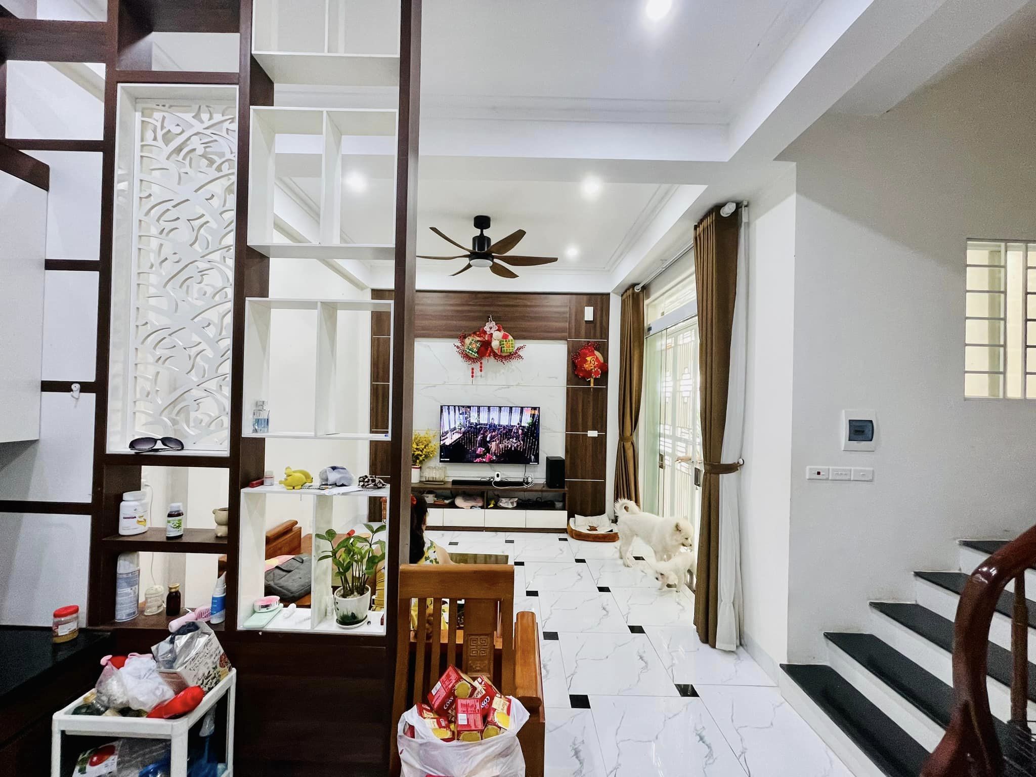 NHÀ ĐẸP LONG LANH - 35M2 - 2.75 tỷ - 4 TẦNG LÔ GÓC TẠI PHÚ LƯƠNG CHỦ MỚI VỀ Ở LUÔN NỘI THẤT ĐẦY ĐỦ- SANG CHẢNH - HIỆN ĐẠI