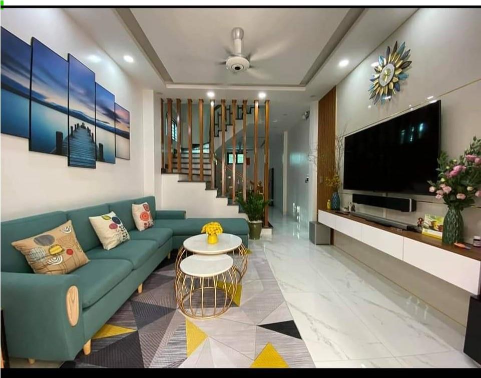 BÁN NHÀ BỒ ĐỀ 39M 5T 4,55 TỶ NHÀ ĐẸP. Mr Khởi 0395600896