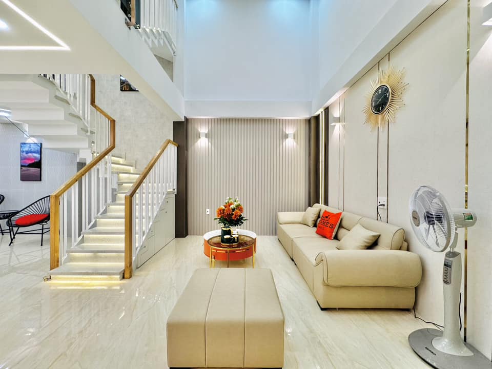 Bán Nhà Nguyễn Kiệm Gò Vấp 50m2 4 Tầng Hẻm Xe Hơi Giá 6 Tỷ
