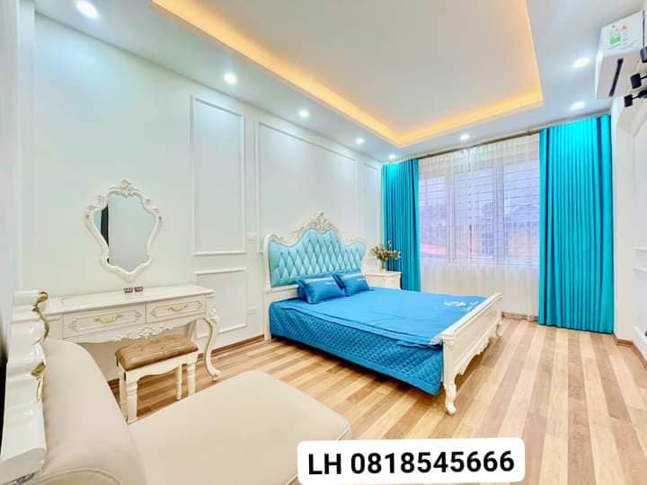 PHỐ ÂU CƠ - QUẬN TÂY HỒ - 10M RA ÔTÔ RA MẶT PHỐ - DT:40M2 MT:3.5M GỒM 3 PHÒNG NGỦ - NHÀ 2 MẶT THOÁNG VĨNH VIỄN TRƯỚC