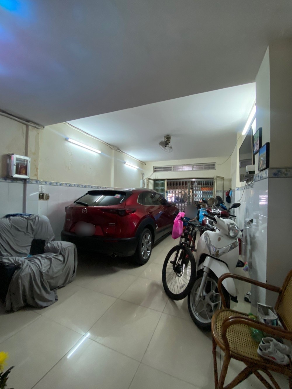 Bán Nhà Quang Trung Gò Vấp 70m2 Giá 6 Tỷ Xe Hơi Ngủ Trong Nhà 3 Tầng