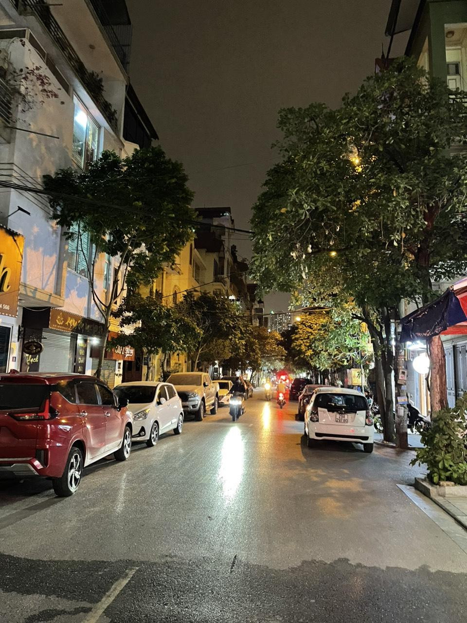 Bán nhà ngõ 108 Trần Phú, quận Hà Đông 4 Tầng, 5m mặt tiền, giá nhỉnh 8 tỷ