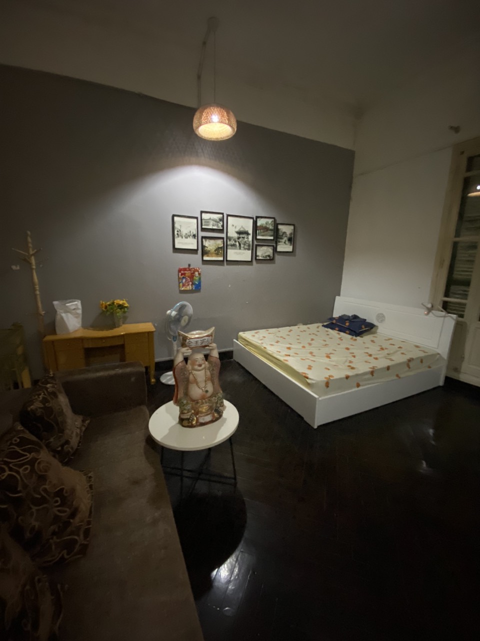 Cho thuê nhà 2 tầng tại Phố Ngọc Hà, Ba Đình. Nhà rộng đẹp, ngõ nông ô tô đỗ cửa. Chỉ 9tr