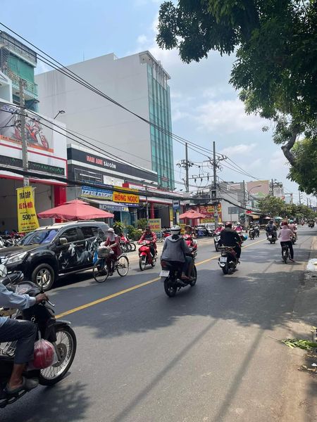 BÁN NHÀ MẶT TIỀN NGANG KHỦNG - TRƯƠNG PHƯỚC PHAN - BÌNH TÂN - 7MX26M - CHỈ 11,8 T.Ỷ