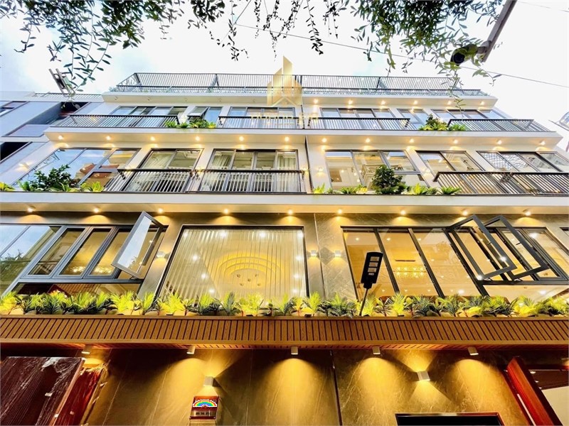 SIÊU LỢI NHUẬN – KHU VỰC GIÁP BÁT – 7 TẦNG THANG MÁY – 62 M2 – 12.8 TỶ