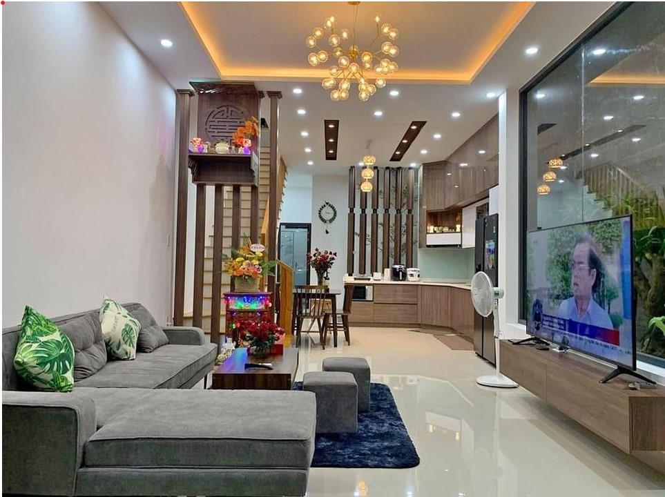 BÁN NHÀ ĐÀM QUANG TRUNG 39 M 5T 3,48TỶ NHÀ ĐẸP.