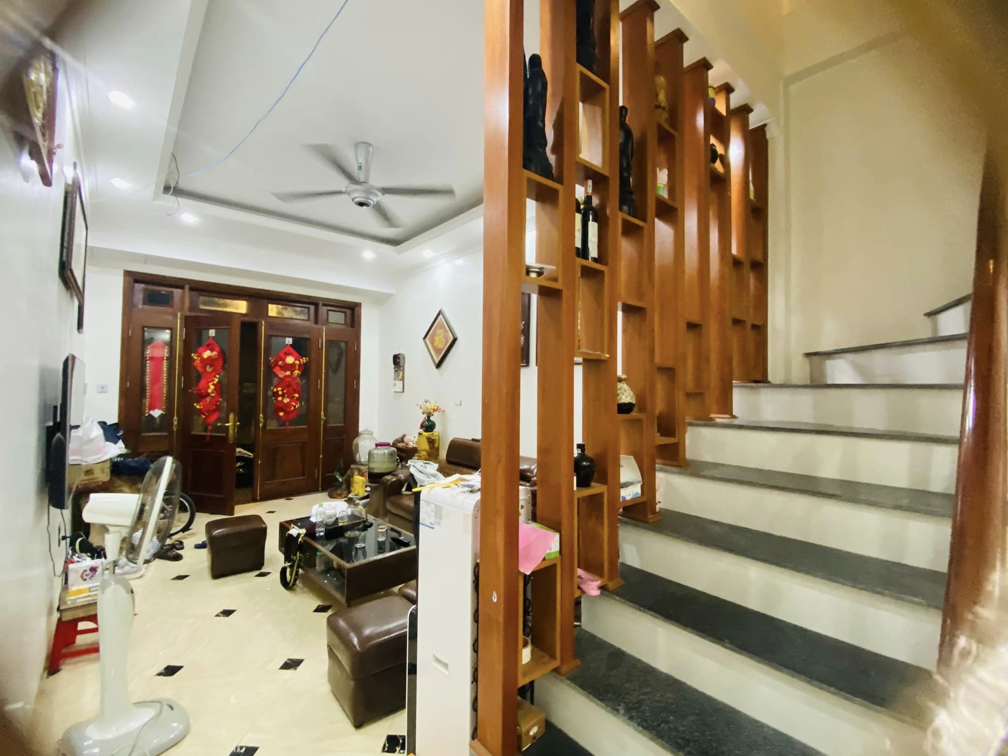 Bán nhà phố Tân Mai, 54m x 5 tầng, gara, kinh doanh, nhỉnh 7 tỷ