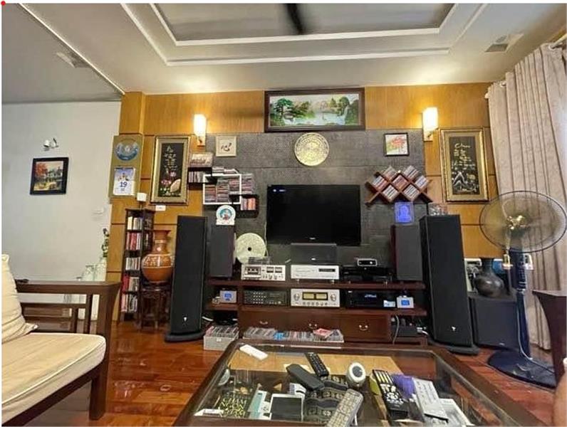 BÁN NHÀ HỒNG TIẾN * 33M 5TẦNG *4,5TỶ * Mr Khởi 0395600896