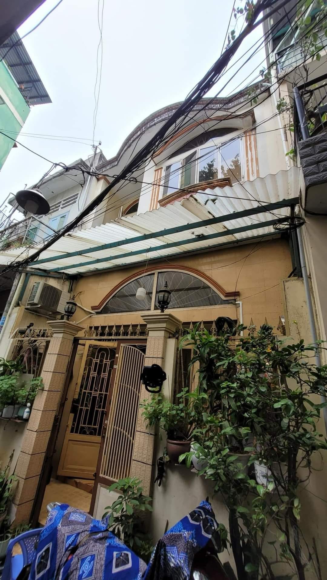 BÁN NHÀ Q.3 - CÁCH MẠNG THÁNG 8 - 2 MẶT HẺM BAGAC - 51M2 - ĐÚC 2 TẦNG - CHỈ 5,2 TỶ