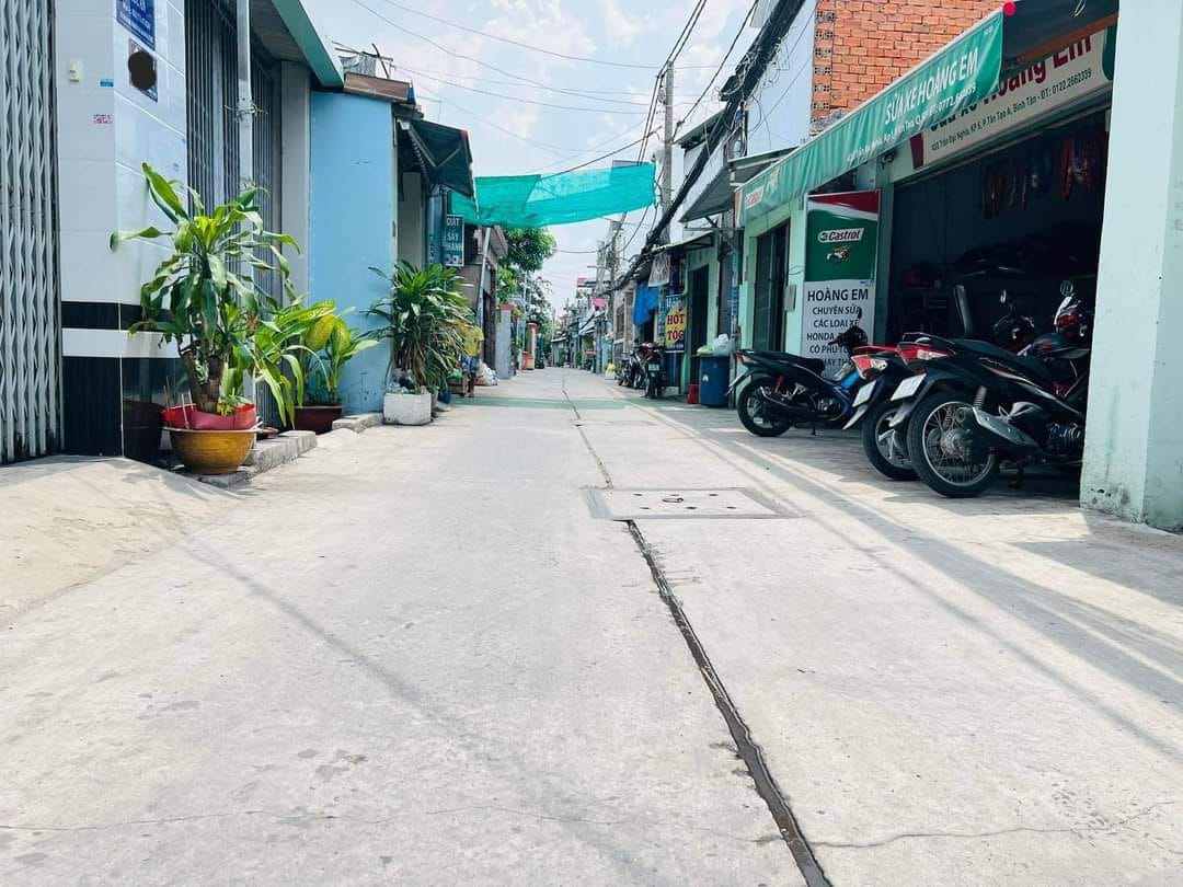 Nhà Bán Trần Đại Nghĩa - An Lạc - Bình Tân - 8MX20M - HXH 1 TRỤC - HƠN 7 TỶ - BAO ĐẦU TƯ