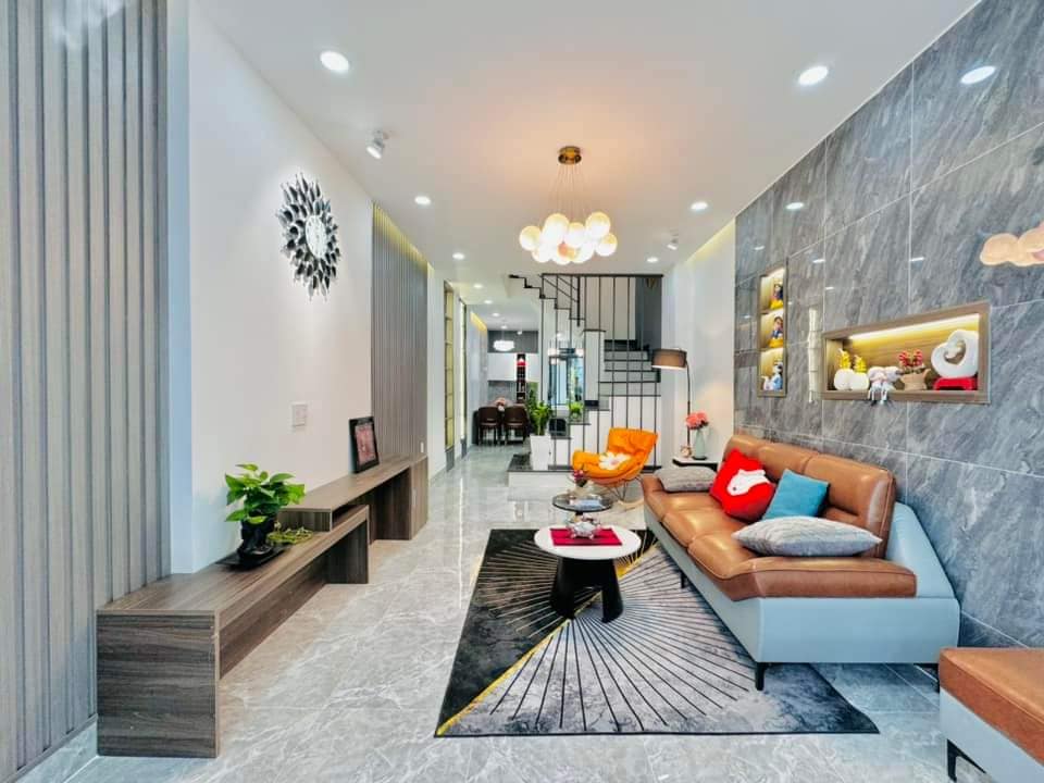 Bán Nhà Nguyễn Văn Công Gò Vấp 50m2 Giá 5 Tỷ Mới Đẹp 3 Tầng