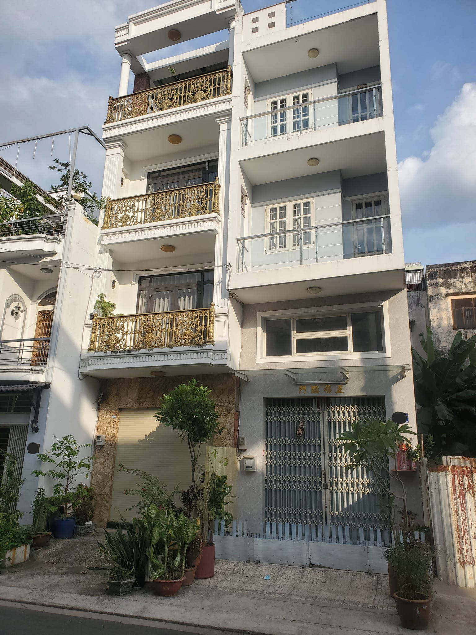 BÁN NHÀ KHU PHÂN LÔ LÝ CHIÊU HOÀNG - GIÁP Q6 - MẶT TIỀN NỘI BỘ - 70M2 - 4 TẦNG - 8.4 TỶ