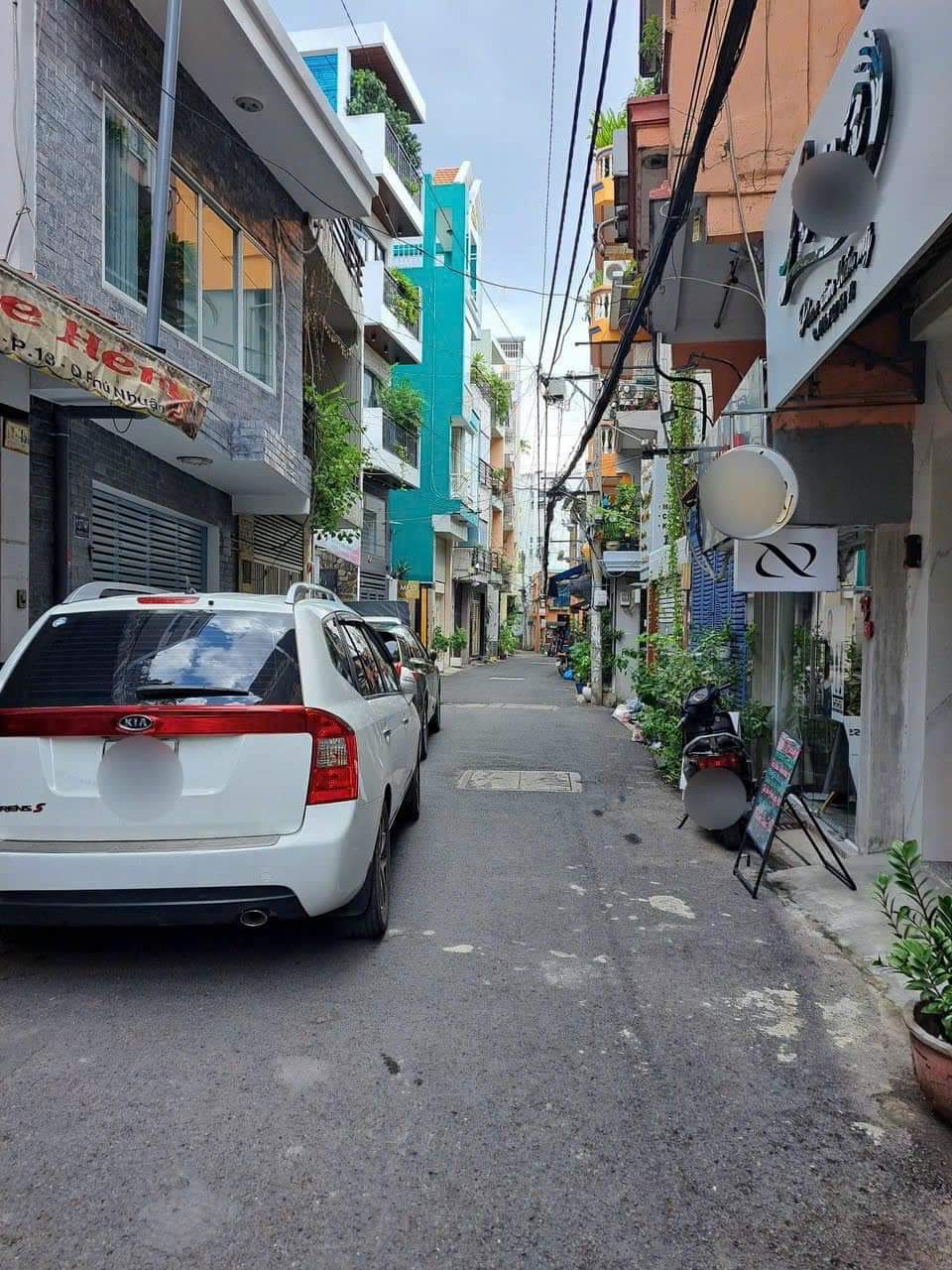 Ngộp Tô Hiến Thành - Quận 10 - 2 tầng 64m2 - HXH lắc đầu