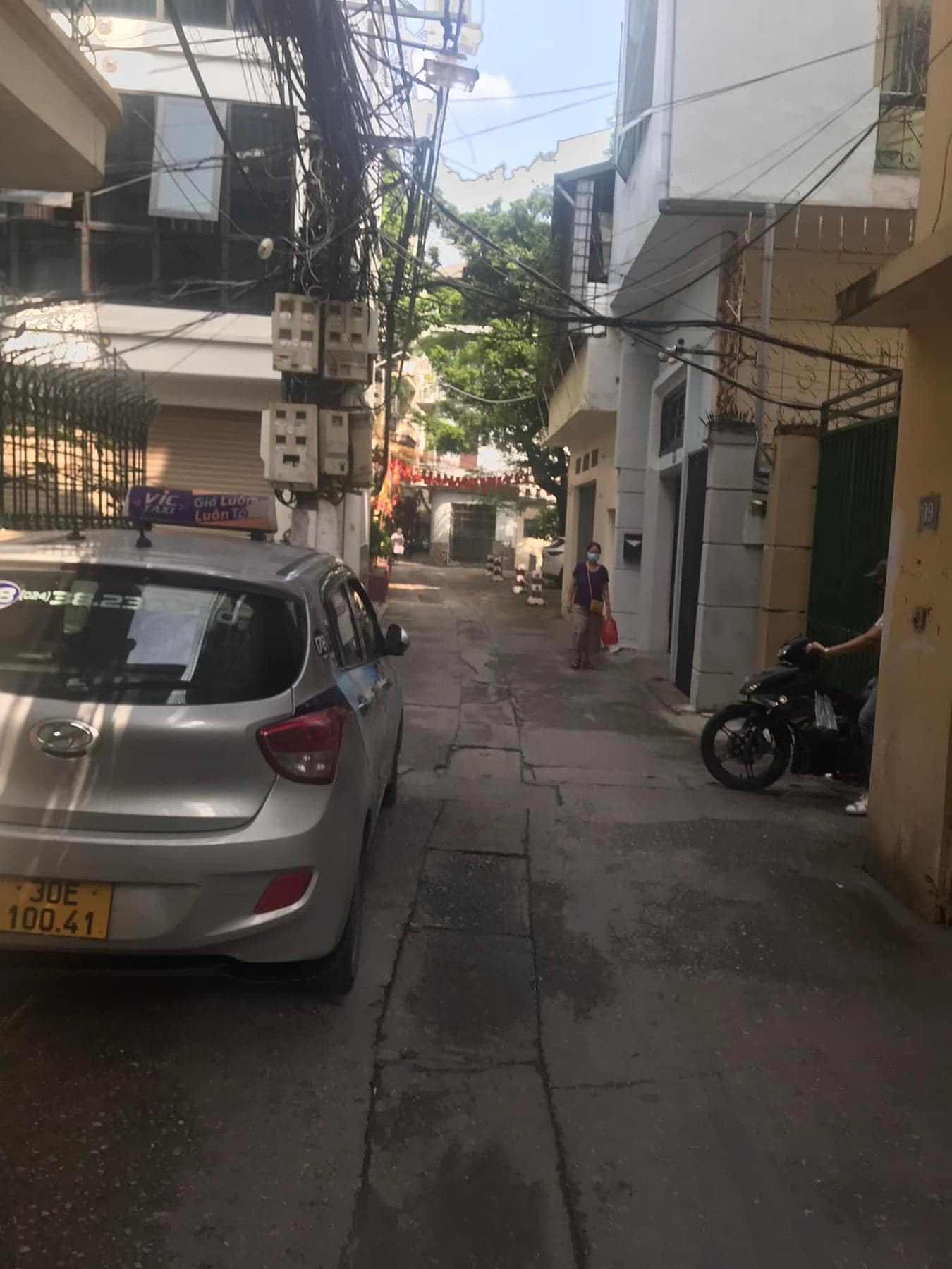 Bán nhà phố Hoàng Hoa Thám, Ba Đình ô tô đỗ cửa, tiện KD, 5 tầng 68m2 giá 10.5 tỷ