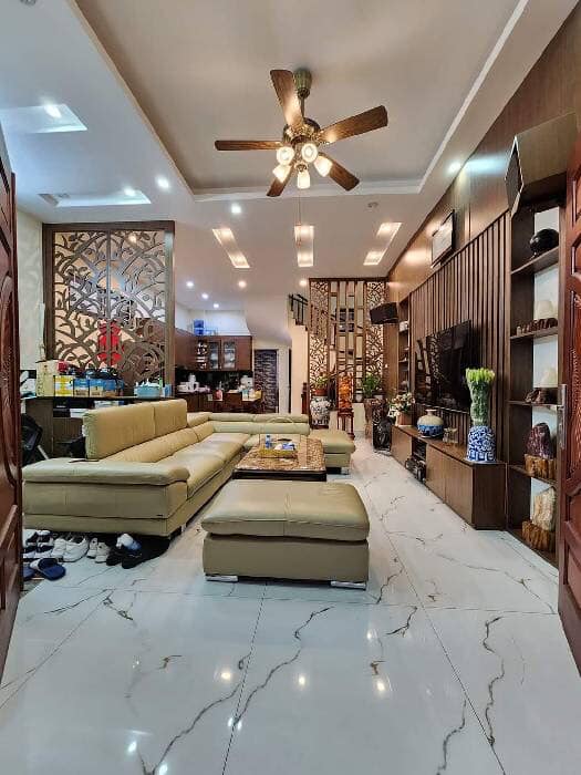 ĐỊNH CÔNG NHÀ ĐẸP GIÁ HẤP DẪN 25M RA PHỐ, GẦN VÀNH ĐAI 2.5, 38MX5T 5PN 4,3 tỷ