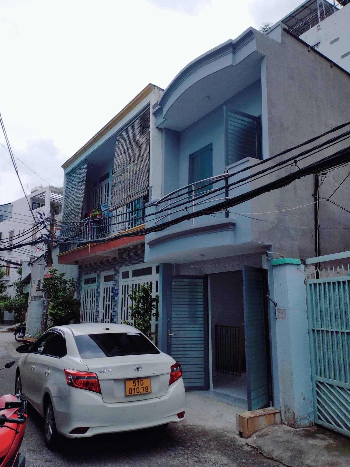 [QUẬN 7] - [KHÓ KIẾM CĂN THỨ 2] - [NHÀ 2 TẦNG XE HƠI ĐỔ CỬA] - DT: 24mv - CHỈ 3 TỶ NHỈNH