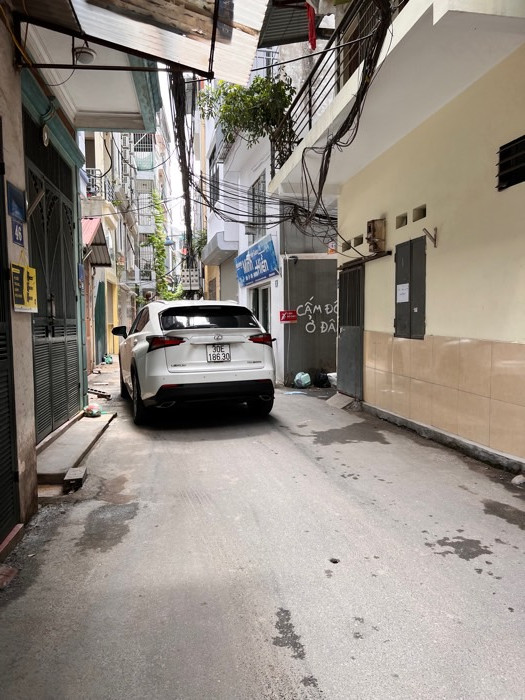 Bán nhà sát phố Trần Phú, Hà Đông 40m2x5T, 4m MT, Chỉ 6.X tỷ, Kinh doanh,Ô tô vào