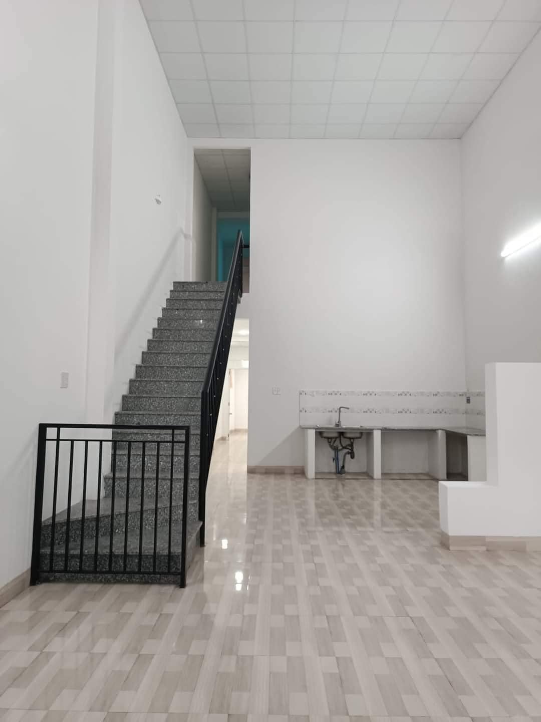 BÁN NHÀ MỚI MẶT TIỀN ĐƯỜNG GÒ CÂY SUNG VỪA Ở VỪA KINH DOANH VĨNH THẠNH, NHA TRANG