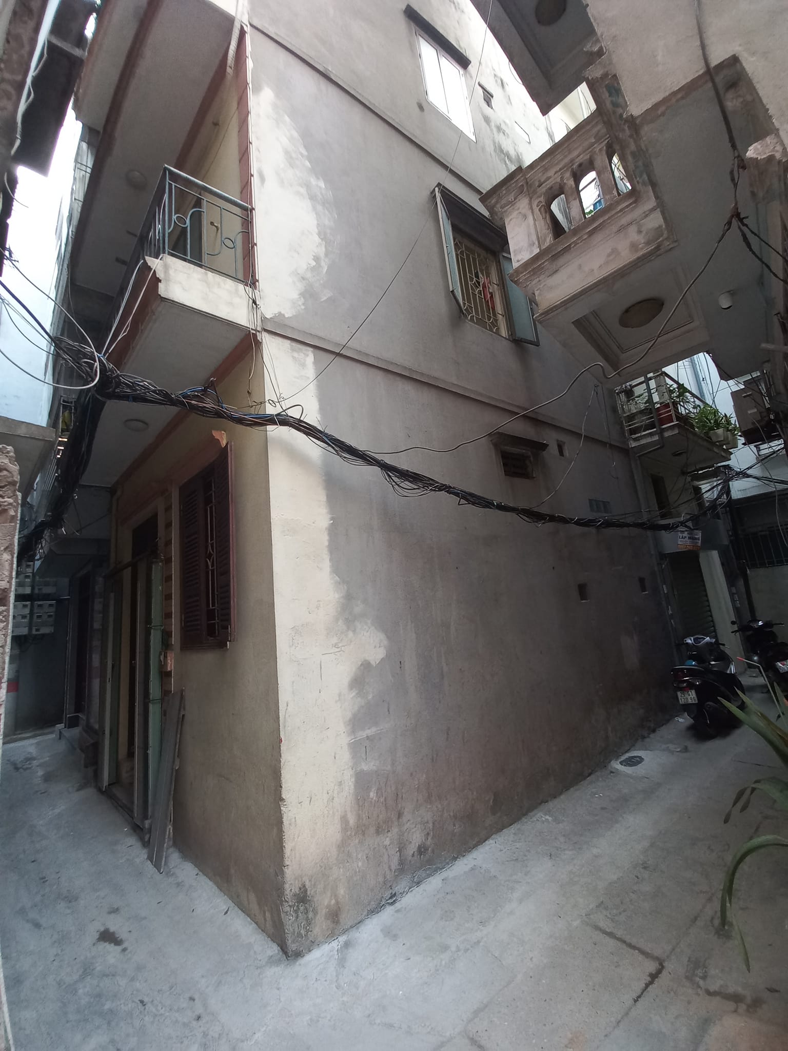 254 MINH KHAI_20 GỐC ĐỀ_LÔ GÓC 10M RA Ô TÔ_4 TẦNG_3.15 TỶ (HÀ NỘI)