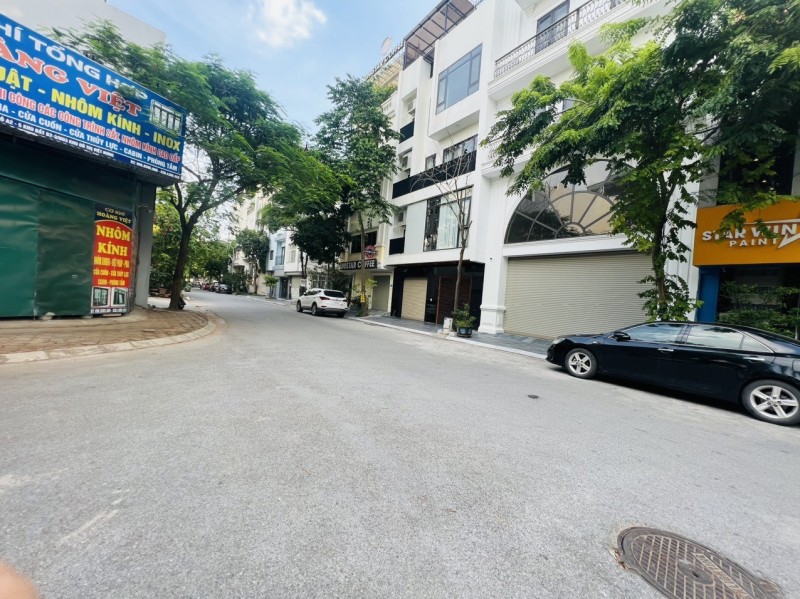 MẶT PHỐ KIM QUAN THƯỢNG - KINH DOANH - MẶT TIỀN, VỈA HÈ RỘNG - HAI THOÁNG TRƯỚC SAU - HƯỞNG TRỌN TIỆN ÍCH VINHOMS