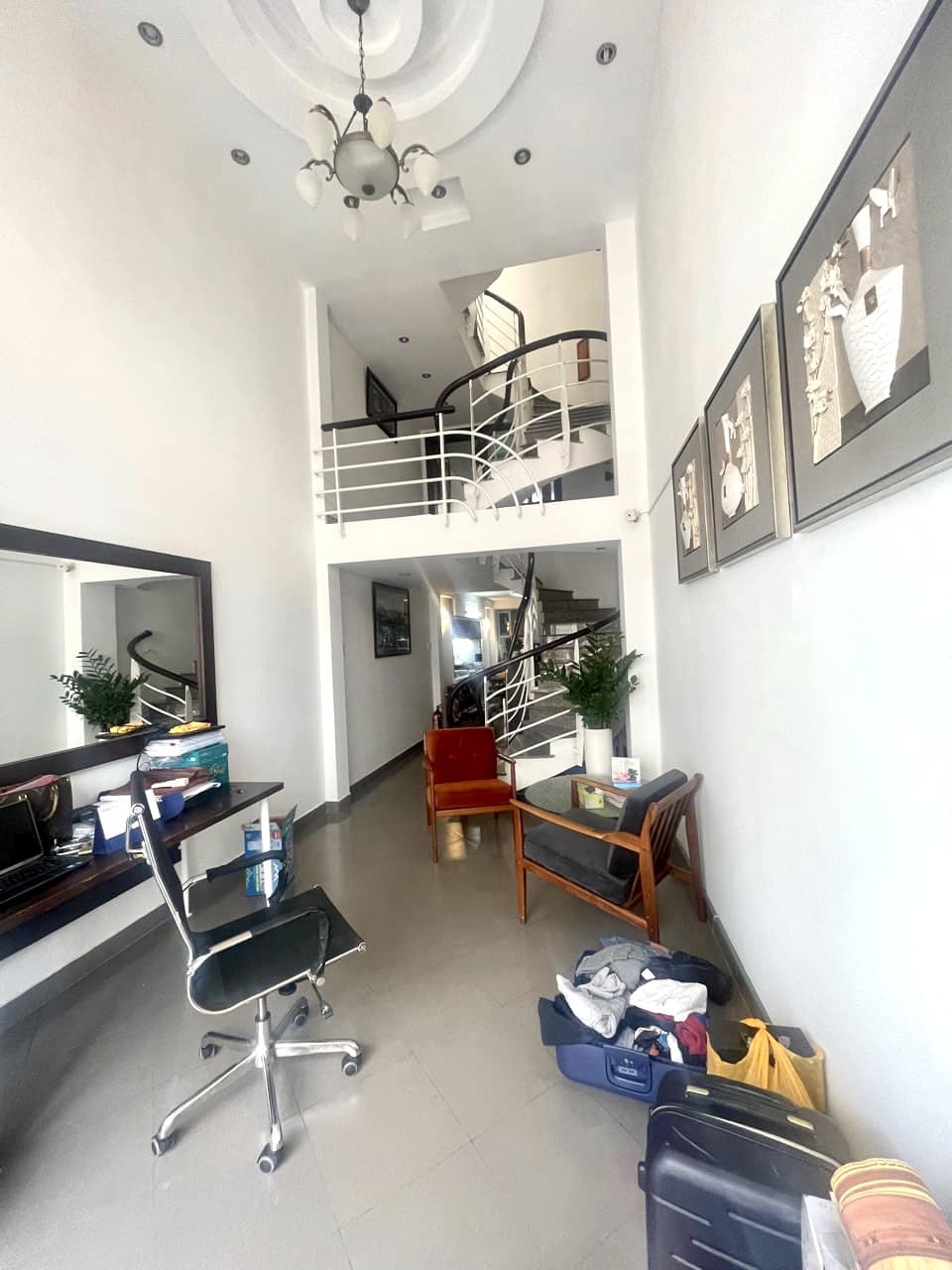 Giáp Phú nhuận, Bán nhà HXH né Nguyễn Kiệm P3 Gò vấp 60M 4tầng 5tỷ85