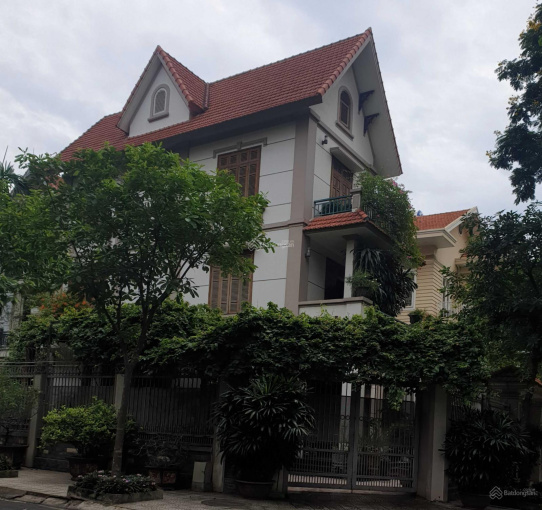 CHO_THUÊ NGUYÊN BIỆT THỰ KHU VỰC HOÀNG MAI - GẦN VIỆN NỘI TIẾT 1100M2, MT 45M GIÁ 85 TRIỆU/THÁNG.