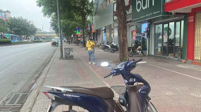 CHÍNH CHỦ CẦN BÁN GẤP-MẶT PHỐ HỒ TÙNG MẬU-CẦU GIẤY-KD SẦM UẤT-TẤP NẬP-DÒNG TIỀN CAO 70TR/TH