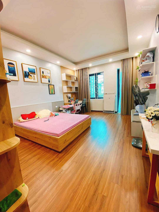 CẦU GIẤY - 40M2 - NHÀ DÂN XÂY - CHỈ 5.5 TỶ