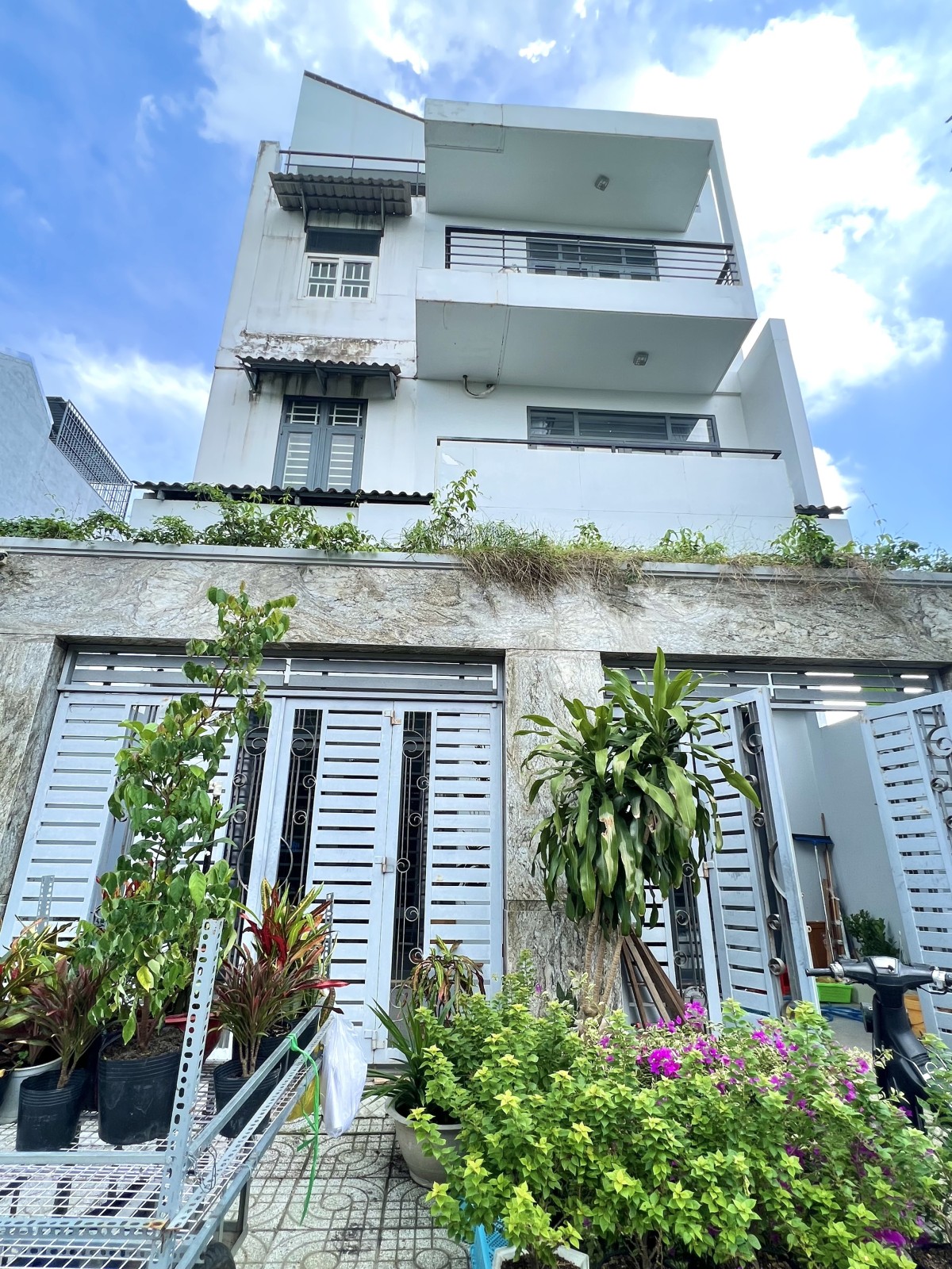 Bán Biệt thự mặt tiền kdc Phong Phú 4 giá 12 tỷ