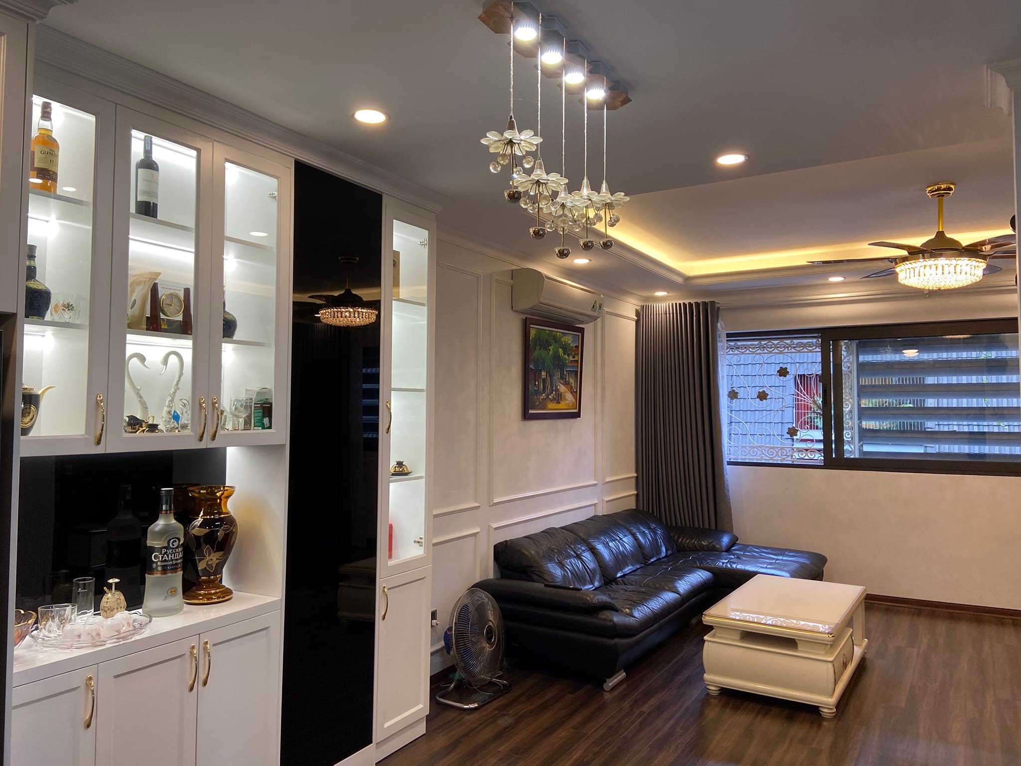 Bán nhà lô góc 2 mặt ngõ thông Vương Thừa Vũ ô tô tránh, kinh doanh 50m2x5tầng 6.8 tỷ.