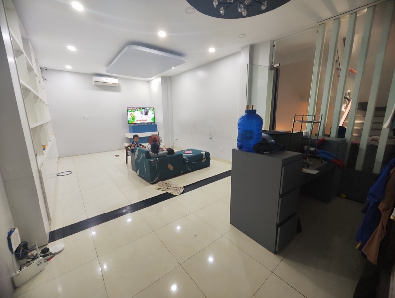 Bán Nhà Nguyễn Thái Sơn Gò Vấp 60m2 Giá 5 Tỷ Đủ Công Năng Ở Ngay