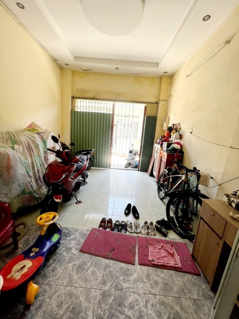 Bán Nhà Trương Đăng Quế Gò Vấp 40m2 Giá 3 Tỷ 7 Đủ Công Năng Hẻm Xe Hơi