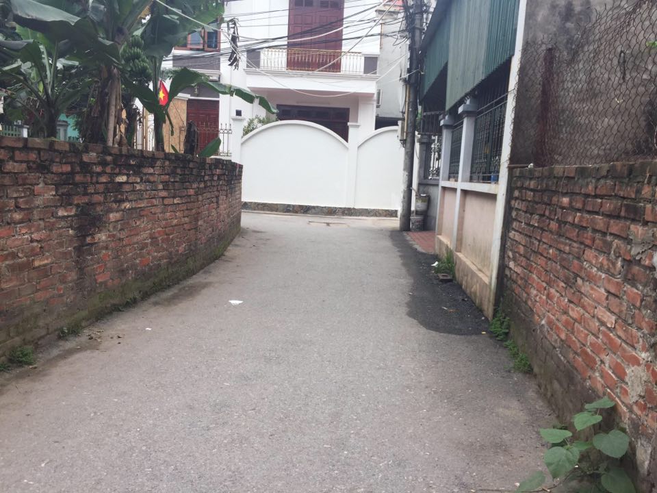 Bán 60m2 đất Giao Tất Kim Sơn oto vào giá 1.6 tỷ