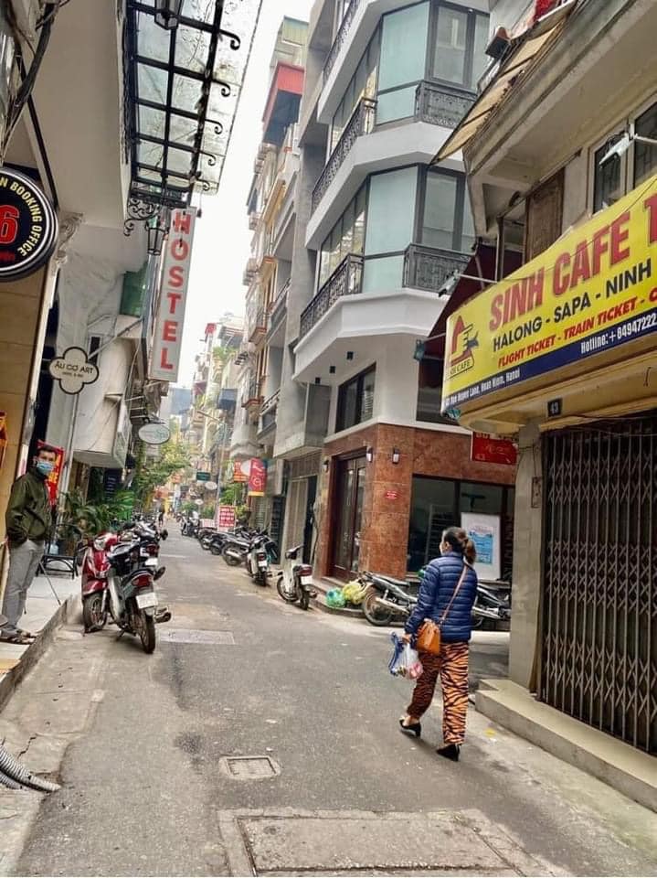 Mặt Phố Ngõ Huyện Lô Góc 2 mặt tiền 35M2 5 Tầng MT 5.2M -16 Tỷ