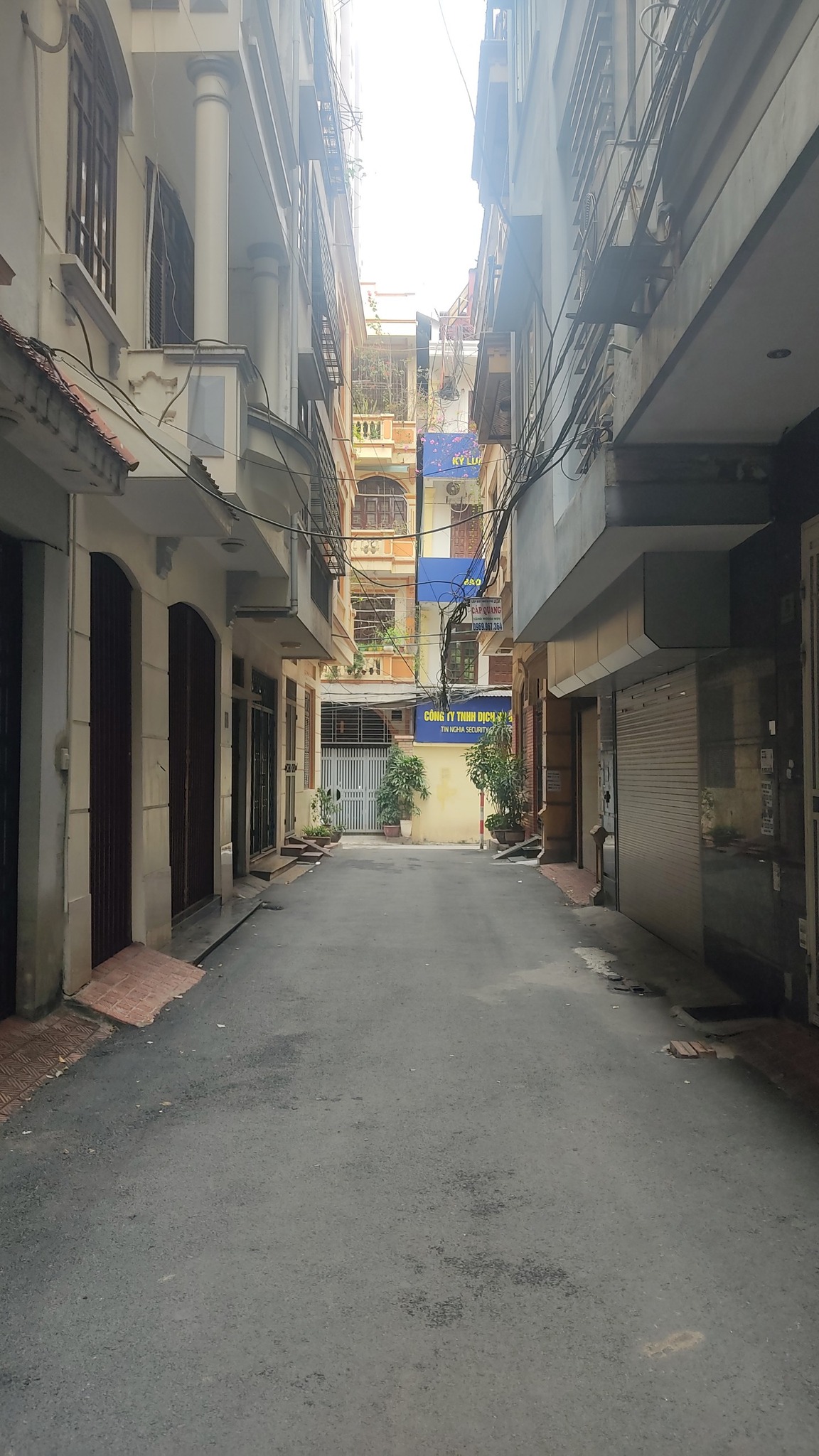 45m 5 Tầng Mặt Tiền 6m Nhỉnh 13 Tỷ Phố Trần Quốc Hoàn Cầu Giấy. Gần Nhiều Trường Đại Học. Kinh Doanh Hay Cho Thuê Đều