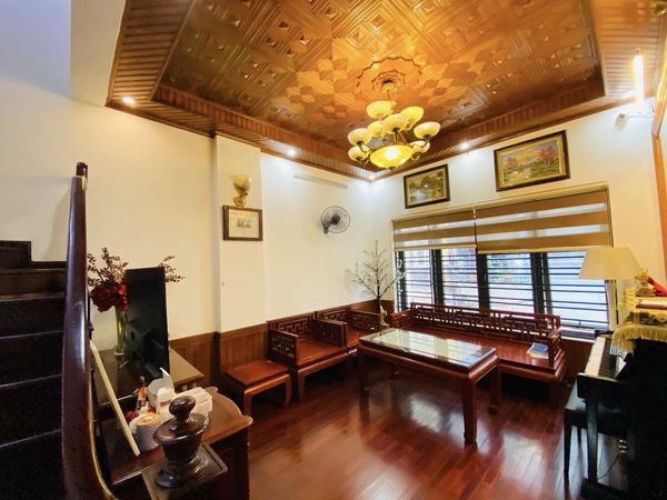 41m 5 Tầng Mặt Tiền 4.5m Nhỉnh 10 Tỷ Phố Hoàng Quốc Việt Cầu Giấy. Phân Lô 3 Thoáng Ô Tô Tránh Dừng Đỗ Ngày Đêm. Vị Trí