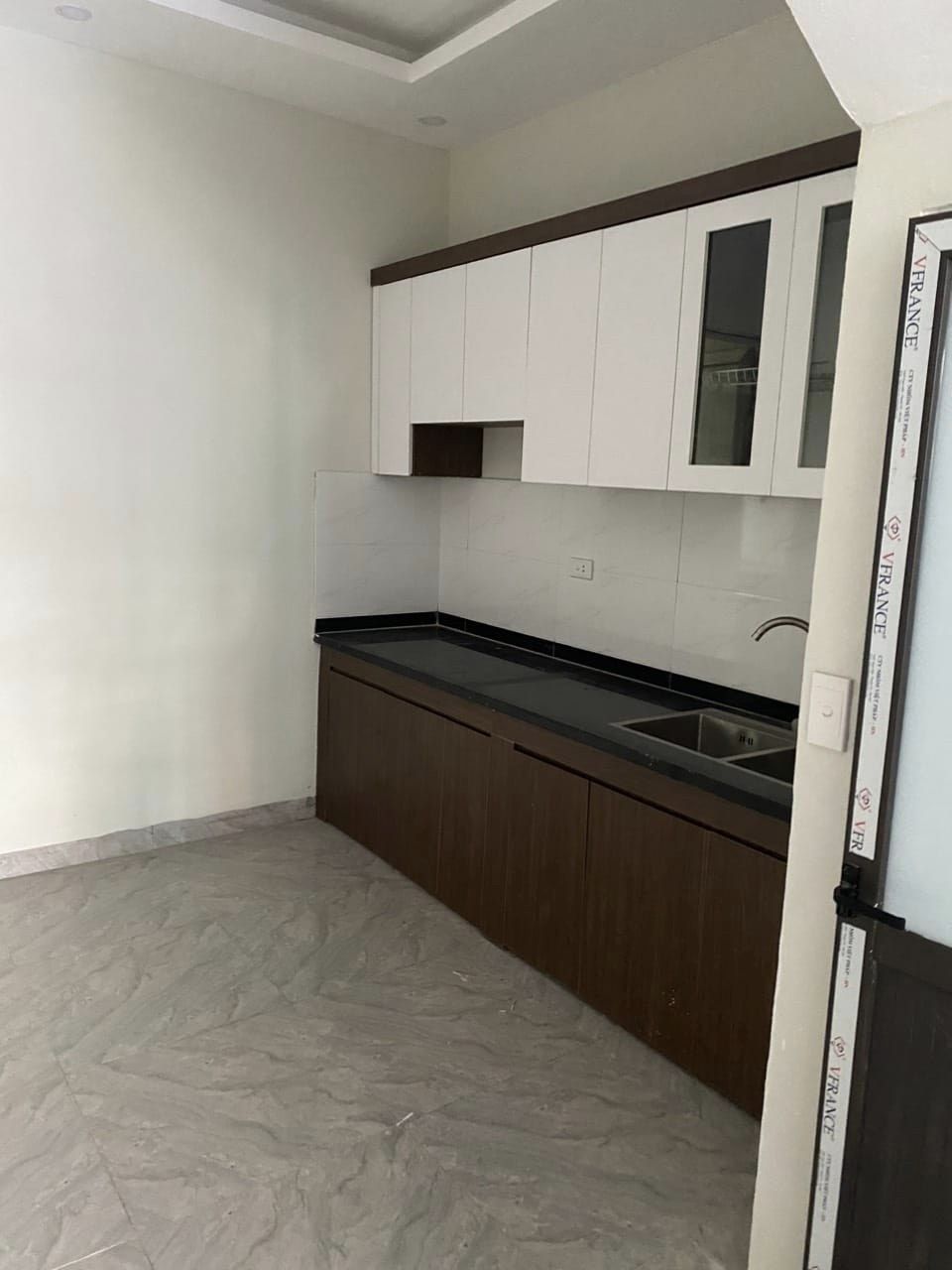 Siêu rẻ nhà Yên Hoà ở luôn, ngõ rộng thoáng, 54m 2 tầng nhỉnh 2tỷ.