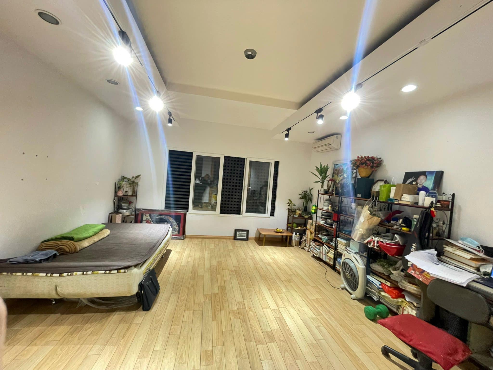 Bán Nhà Phố Trần Duy Hưng Quận Cầu Giấy. 55m Xây 5 Tầng Mặt Tiền 5m Nhỉnh 15 Tỷ. Cam Kết Ảnh Thật Mô Tả Chính Xác. Chủ