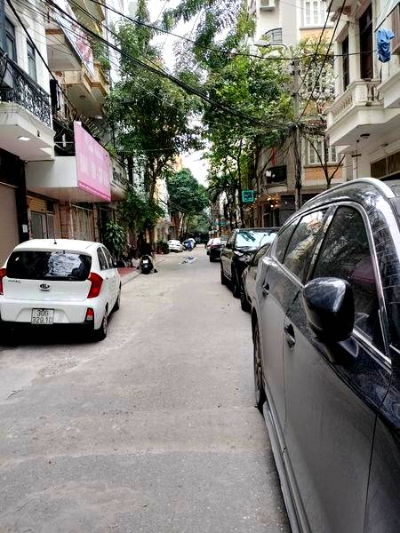 Bán Nhà Phố Mai Dịch Quận Cầu Giấy. Sổ 55m Thực Tế 70m Xây 6 Tầng Mặt Tiền 4.5m Nhỉnh 15 Tỷ. Cam Kết Ảnh Thật Mô Tả