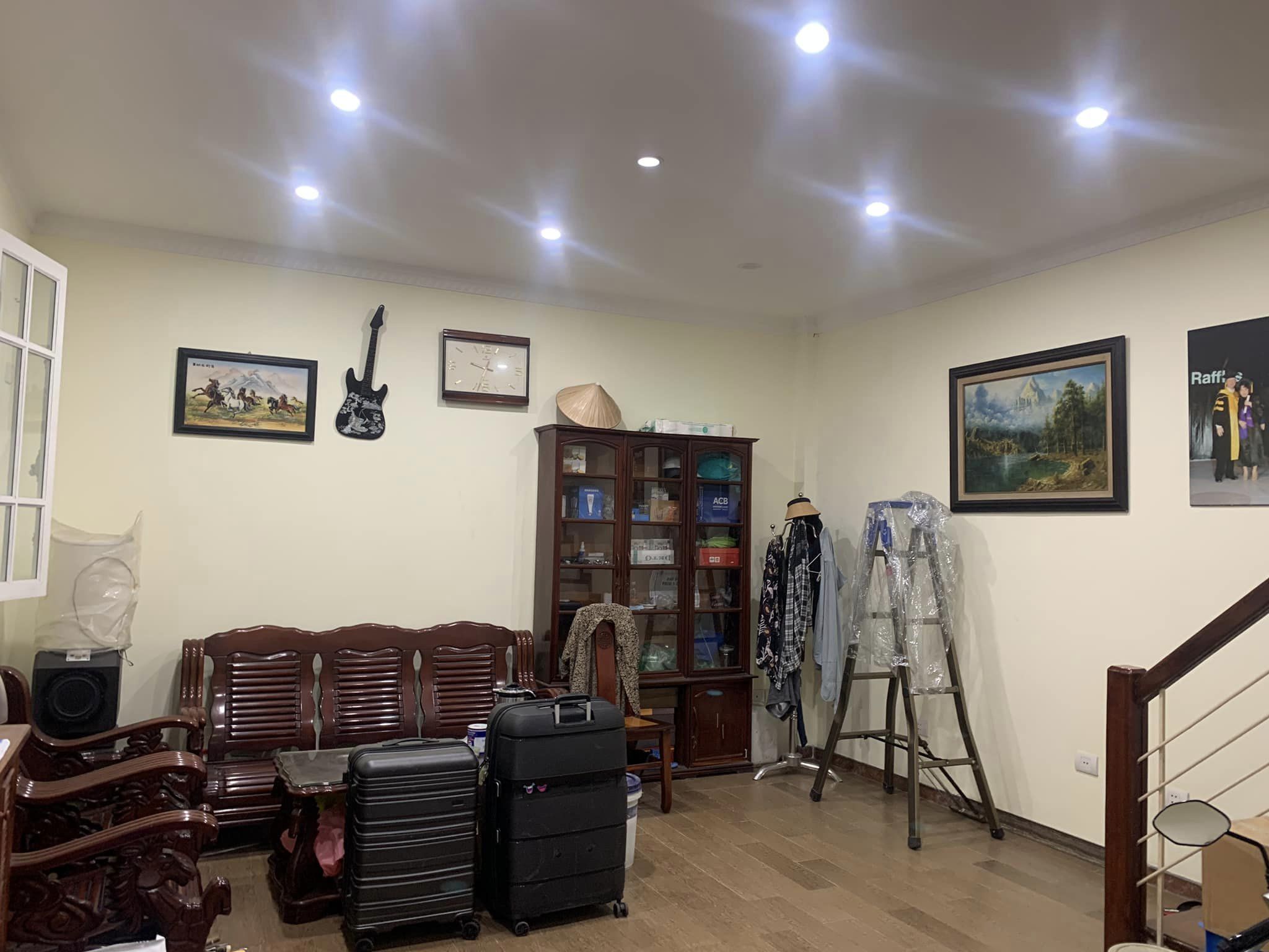 Bán nhà mặt phố Hương Viên, 50m2, mặt tiền 4.8m, 14.77tỷ, KD đỉnh, 0977097287