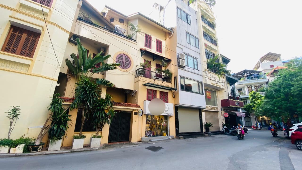 Liễu Giai 130M2 Mặt Tiền 9M 4 Tầng 29 Tỷ – Đường KD 3 ÔTÔ Tránh Đỗ