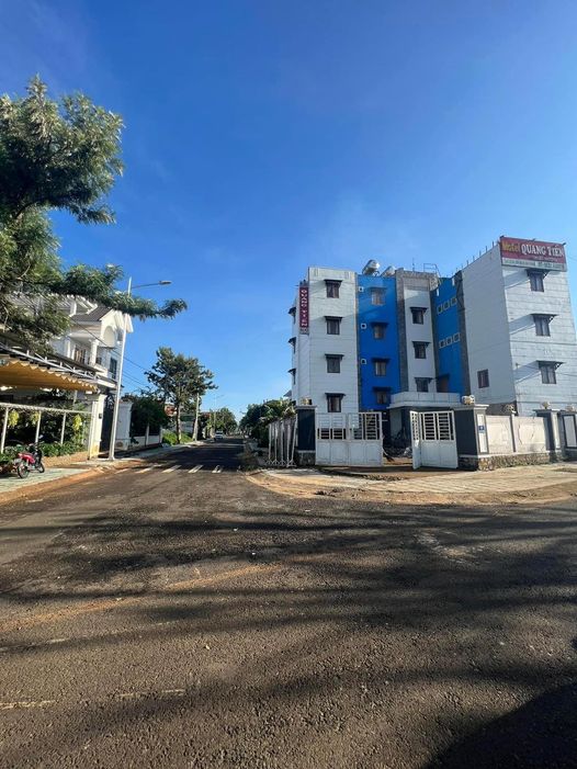 Bán khách sạn 40 phòng trung tâm Đức Trọng sát sân bay