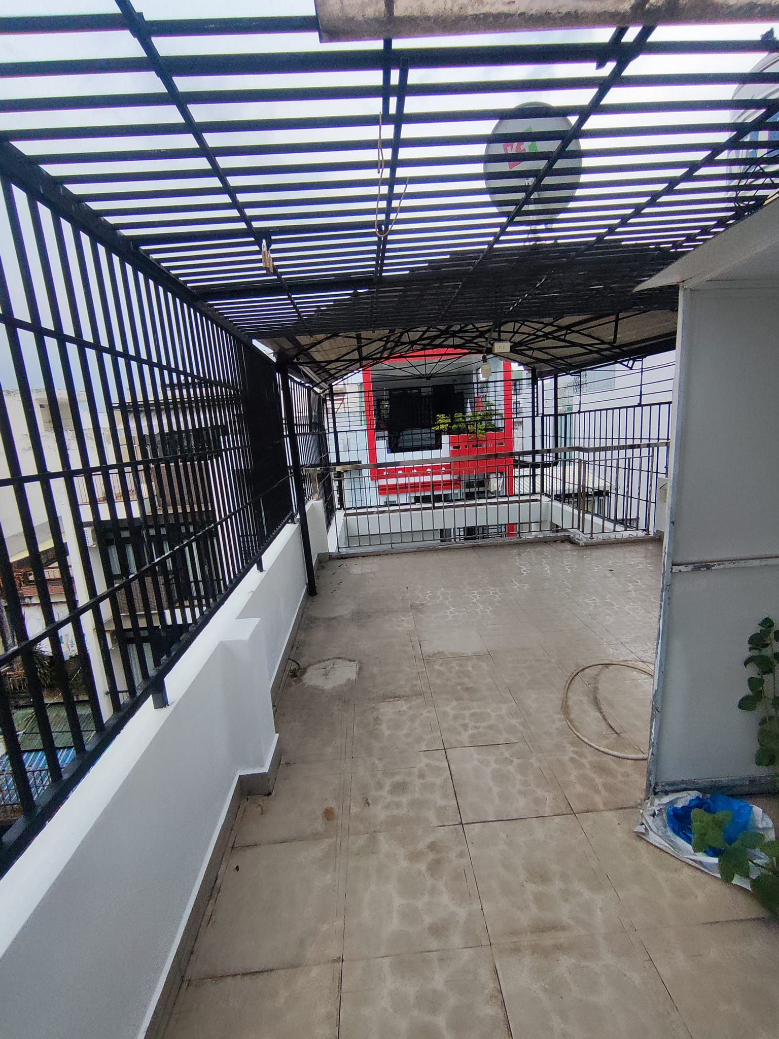 TÂN PHÚ - HẺM XE TẢI THÔNG - 4 TẦNG - NỘI THẤT ĐẸP - VỪA Ở VỪA KINH DOANH - GIÁP Q11.